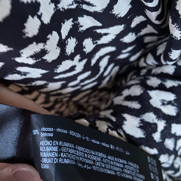 Zara Animal Print Long sleeve Smock dress size Large - Picture 4 of 14